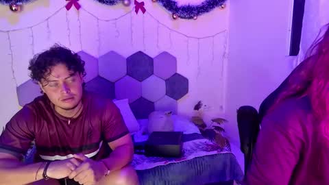 Snapshot of desireduo_tgn chatting on 12/01/25, 06:24 TORI AND MR. BEAR online show from 12/01/25, 06:24