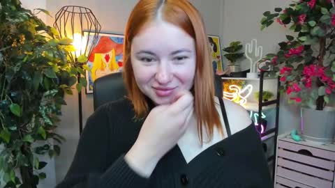 LAYLA online show from 09/24/25, 06:28