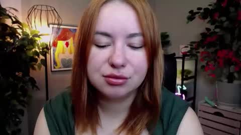 LAYLA online show from 10/02/25, 06:31