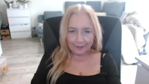S O F I A online show from 12/21/24, 11:01