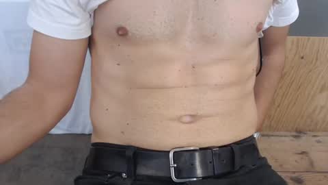 desperado3000 online show from 09/18/25, 07:43