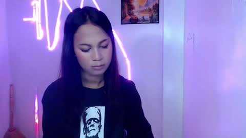 Snapshot of dess_morena chatting on 06/04/26, 09:15 Dess online show from 06/04/26, 09:15