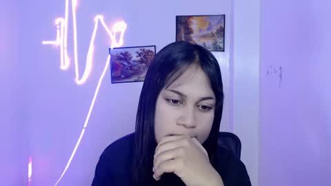 Snapshot of dess_morena chatting on 06/12/26, 08:35 Dess online show from 06/12/26, 08:35