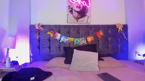 Destello  online show from 07/02/26, 03:40