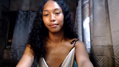 Snapshot of destinedprincess_xx chatting on 06/17/26, 04:48 jenny online show from 06/17/26, 04:48