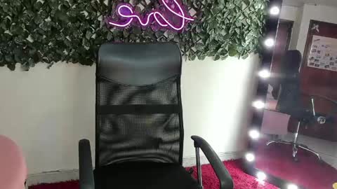Destiny online show from 05/07/26, 11:59