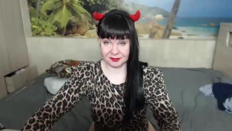 Snapshot of destinykiss chatting on 01/26/25, 07:52 destinykiss online show from 01/26/25, 07:52