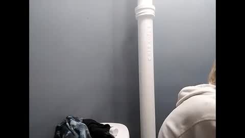 desturbingdetale699 online show from 01/05/25, 03:11
