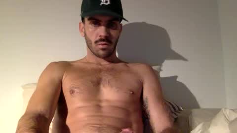 Snapshot of detroitbro chatting on 10/21/25, 02:56 Detroit Bro online show from 10/21/25, 02:56