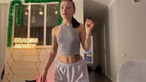 Id be happy to have a steamy stream girl online show from 12/10/24, 12:27