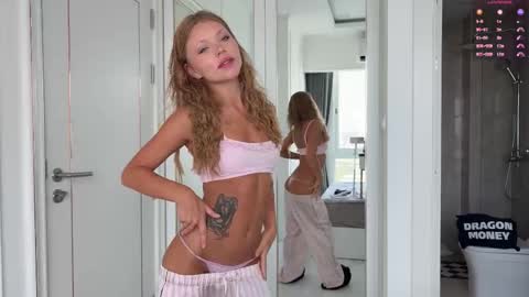 Id be happy to have a steamy stream girl online show from 03/03/26, 01:45
