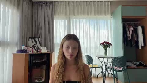 Snapshot of deva_alice chatting on 07/13/26, 02:47 Id be happy to have a steamy stream girl online show from 07/13/26, 02:47