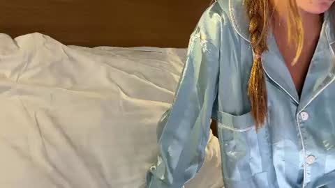 Snapshot of deva_alice chatting on 07/31/26, 02:11 Id be happy to have a steamy stream girl online show from 07/31/26, 02:11