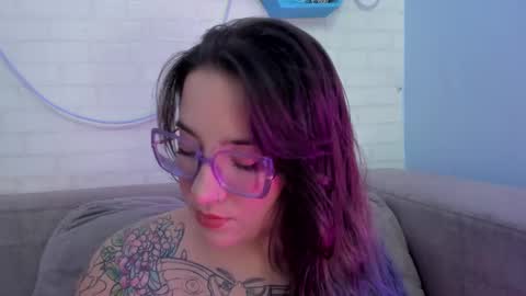Deva Blue online show from 02/10/25, 12:30
