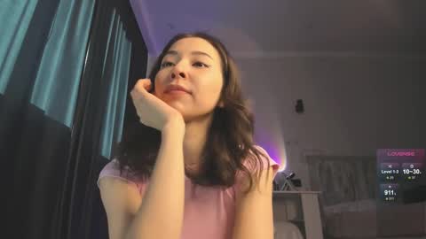 Snapshot of devaivy chatting on 09/25/25, 10:41 Deva online show from 09/25/25, 10:41