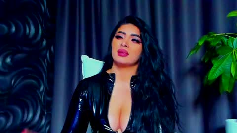 Devasha online show from 01/15/25, 01:31