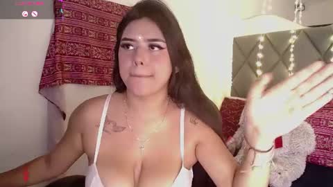 devika online show from 06/10/26, 07:13
