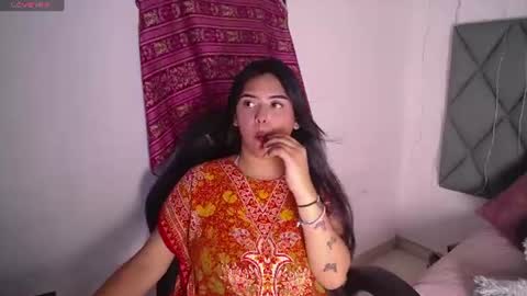 devika online show from 07/15/26, 07:08