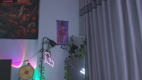 Snapshot of devil_fts chatting on 04/24/26, 05:32 Devil online show from 04/24/26, 05:32