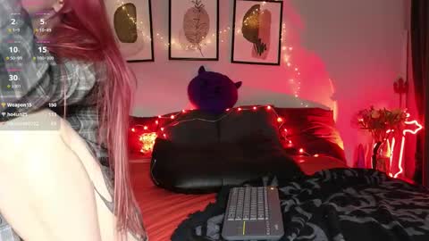 Snapshot of devil_s_bride chatting on 09/28/25, 04:23 devil_s_bride online show from 09/28/25, 04:23