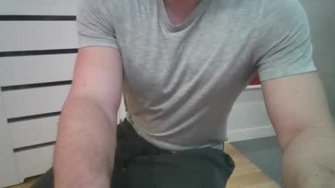 Snapshot of devilguard993 chatting on 01/07/25, 12:52 devilguard993 online show from 01/07/25, 12:52