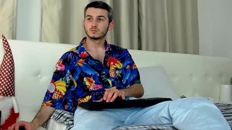 devin_ho online show from 01/13/25, 10:56