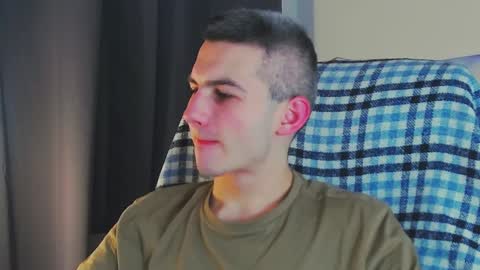 devin_ho online show from 01/17/25, 01:56