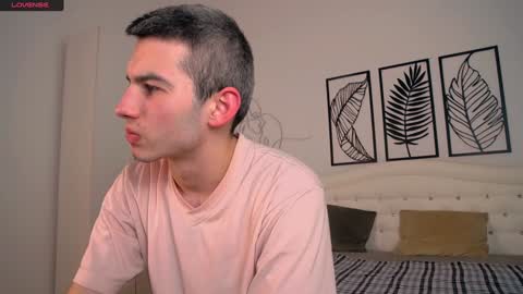 devin_ho online show from 02/04/25, 05:53