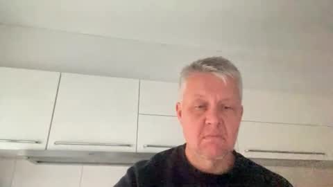 Snapshot of devon_nite chatting on 10/27/25, 12:42 Devon online show from 10/27/25, 12:42