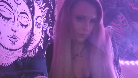 devyn winter online show from 04/16/26, 12:11