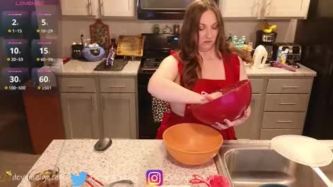 Snapshot of devynreign chatting on 11/06/25, 02:34 Devyn Reign online show from 11/06/25, 02:34