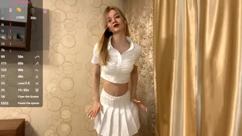 Snapshot of dewdropdoll chatting on 05/07/26, 03:39 dewdropdoll online show from 05/07/26, 03:39