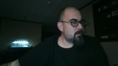 Mike Sounde online show from 01/08/25, 01:42