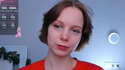 Snapshot of deyvessa chatting on 12/16/25, 06:13 Kira online show from 12/16/25, 06:13