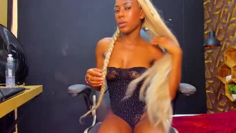 Madisson online show from 12/17/24, 11:27