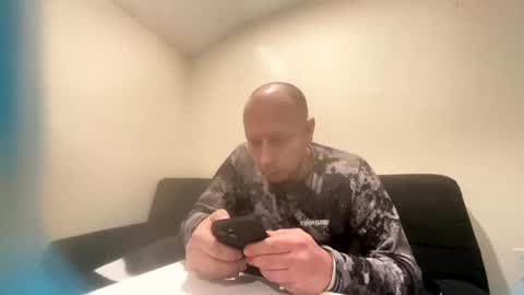 deznuts130 online show from 02/01/25, 04:35