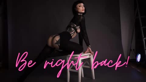 dgtlgrl online show from 09/23/25, 12:19