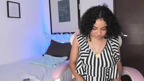 d h a l i l a online show from 02/11/25, 02:25