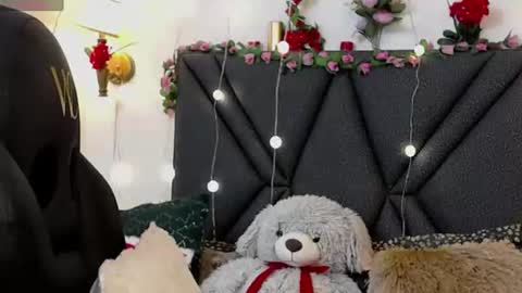 dharanisnisha online show from 06/19/26, 02:21