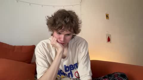 Di Alex online show from 10/22/25, 09:09