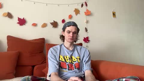 Snapshot of di_n_alex chatting on 11/02/25, 09:44 Di Alex online show from 11/02/25, 09:44