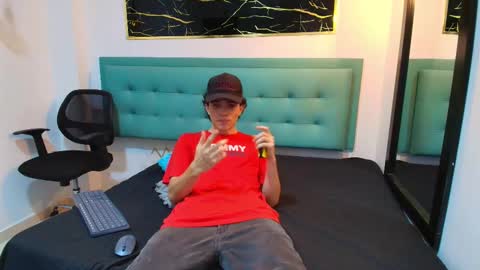   online show from 10/18/25, 07:36