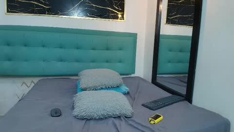   online show from 10/20/25, 07:58