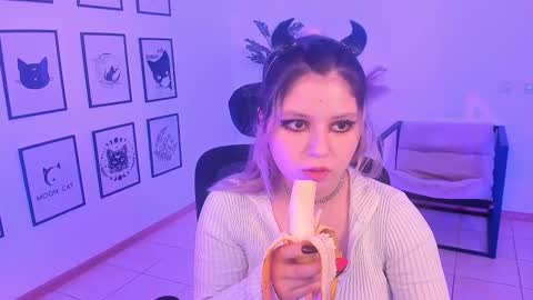 Dia online show from 02/01/25, 11:06