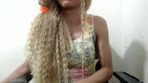 diabla_sexy22cm online show from 11/12/25, 08:26