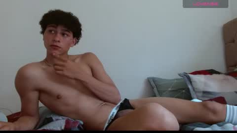 Snapshot of diago_meyer_ chatting on 01/28/25, 07:10 diago online show from 01/28/25, 07:10