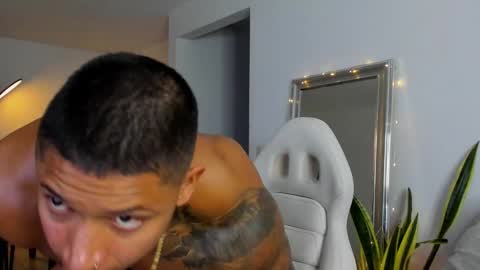 Diego online show from 12/20/24, 03:36