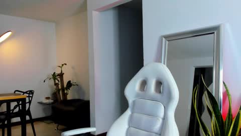 Diego online show from 02/07/25, 11:45