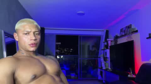 Diego online show from 10/31/25, 01:28