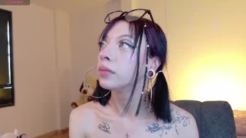 Diamond  online show from 07/28/26, 03:21